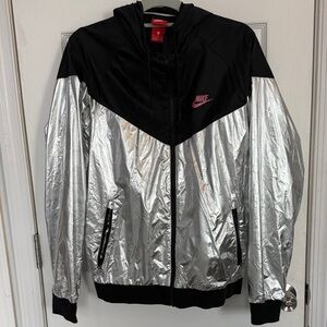 Nike Sportswear Windrunner NSW Metallic Silver Foil Glanz Black Jacket Mens M